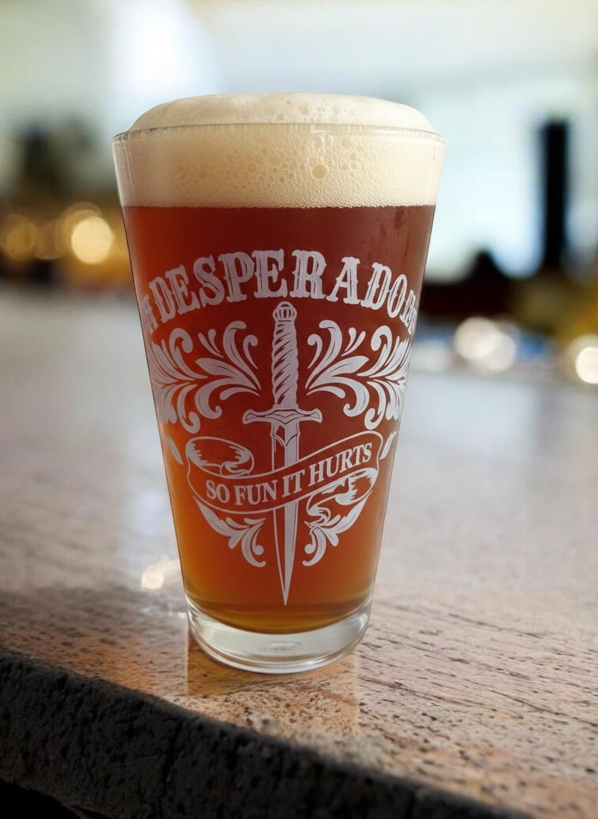 Desperado Club Pint Glass – Dungeon Crawler Carl inspired artwork