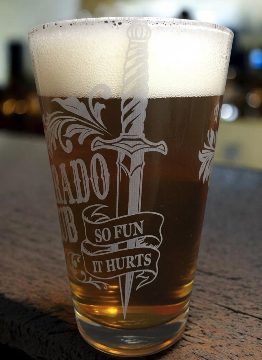 Desperado Club Pint Glass – Dungeon Crawler Carl inspired artwork